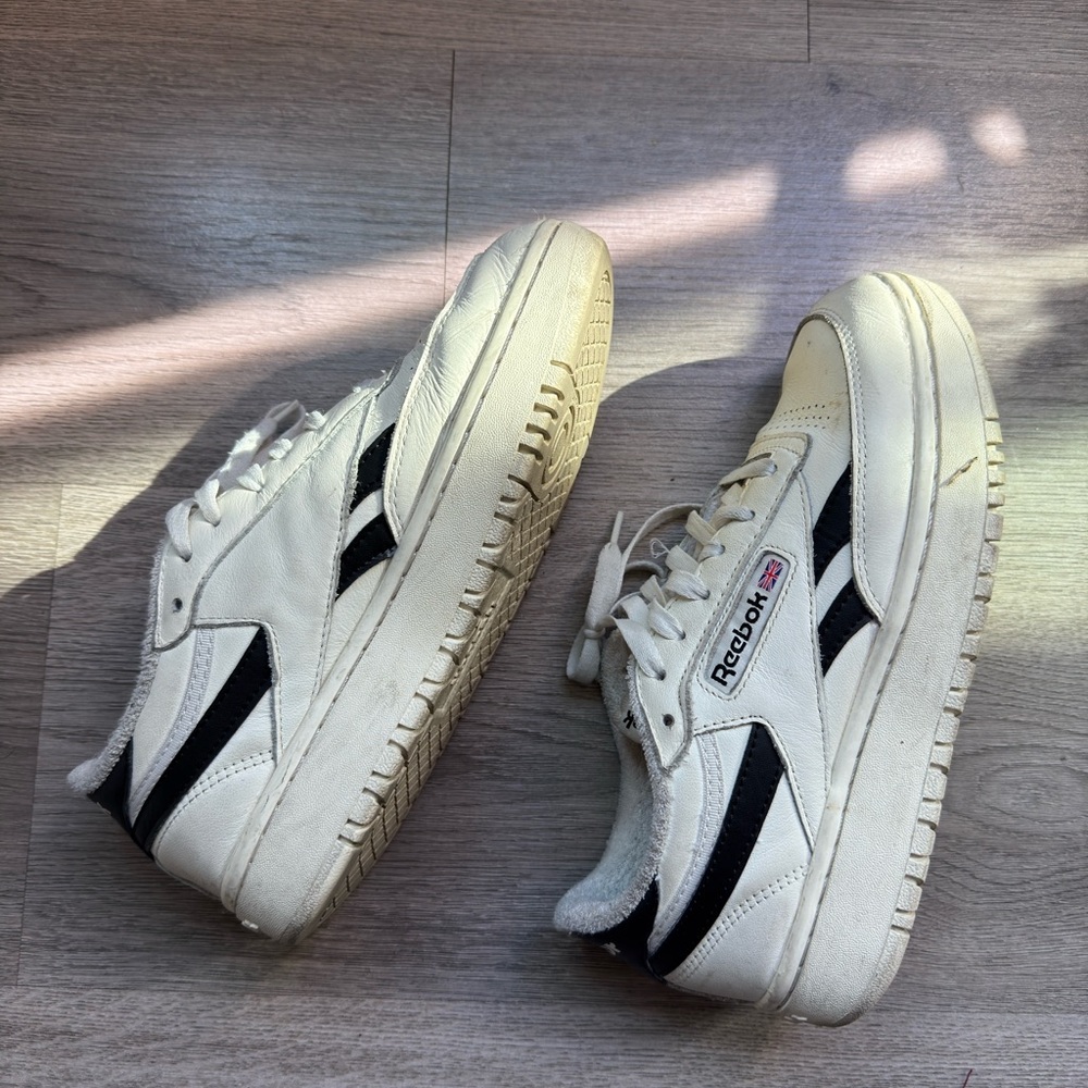 Reebok Women's White and Black Sneakers